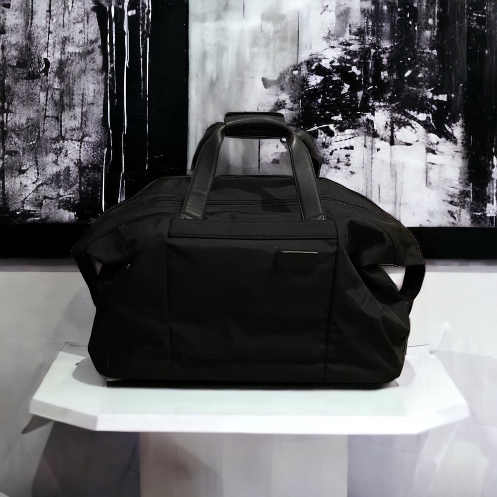 Briggs & Riley weekender carry on